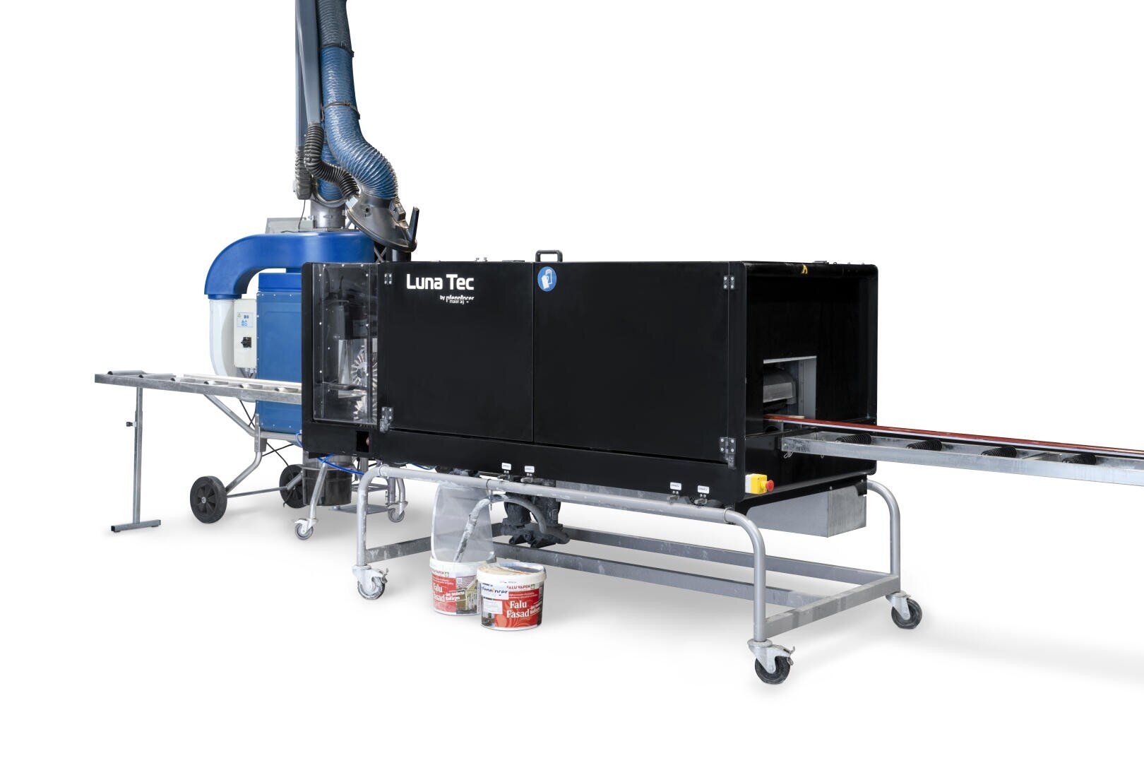 Machine d'emballage industrielle portant l'inscription Luna Tec, montée sur un châssis métallique à roulettes et reliée à un système de ventilation ou de filtrage bleu et argent, avec des seaux de peinture stockés en dessous.