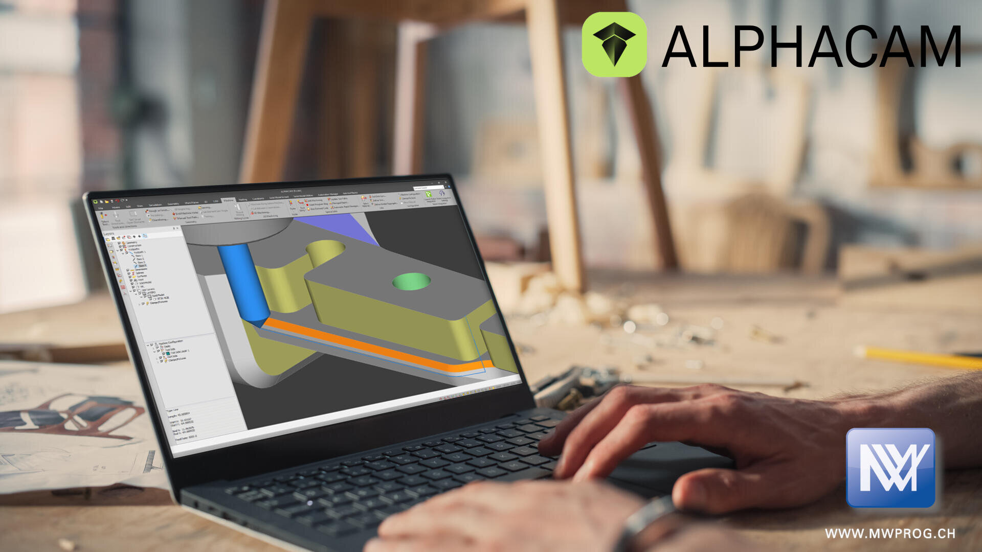 Eine Person benutzt einen Laptop, auf dem die ALPHACAM CAD/CAM-Software mit einem 3D-Modell und Werkzeugwegen angezeigt wird, in einer Werkstattumgebung. Die Logos von ALPHACAM und NWProg sind auf dem Bild zu sehen.