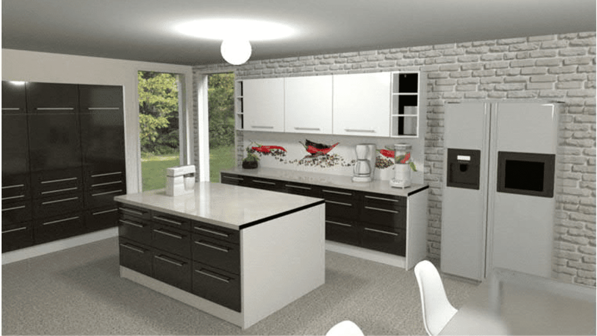 Moderne Küche mit weißen und dunklen Schränken, einer zentralen Insel, Geräten aus Edelstahl und einem zweitürigen Kühlschrank. Helle Beleuchtung und große Fenster mit Blick auf den Garten vervollständigen den Raum.