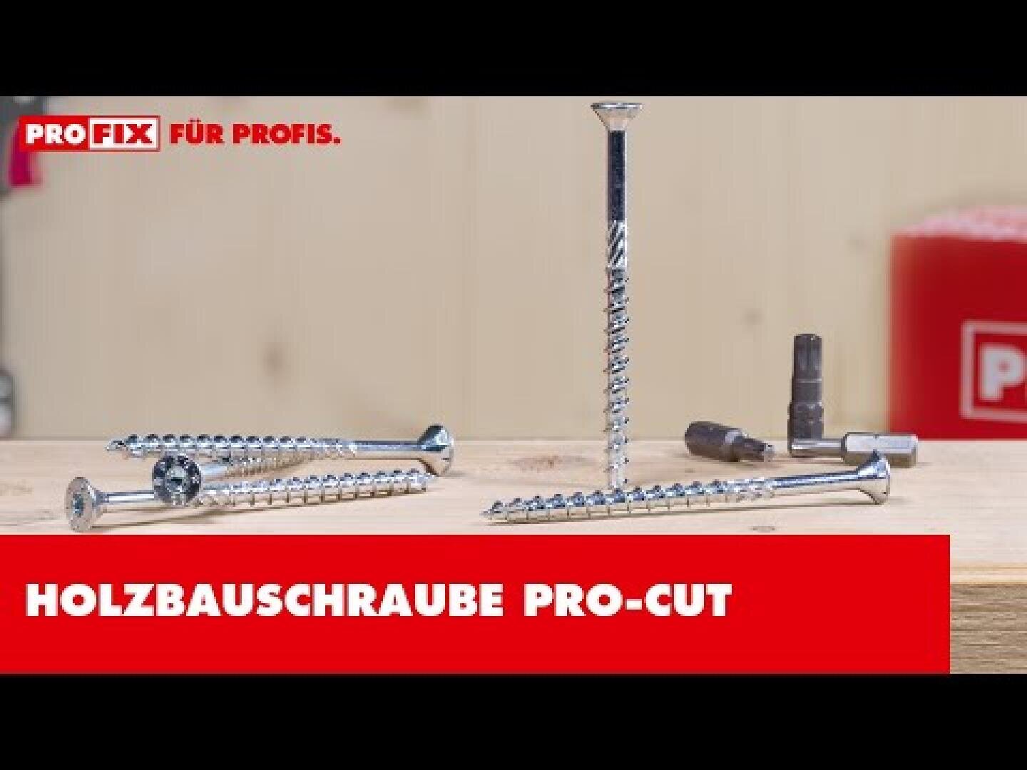 Vier Holzschrauben aus Metall und ein Schraubendrehereinsatz sind auf einer Holzfläche angeordnet. Der Hintergrund ist unscharf mit dem roten PROFIX-Schriftzug. Der Text am unteren Rand lautet: HOLZBAUSCHRAUBE PRO-CUT.